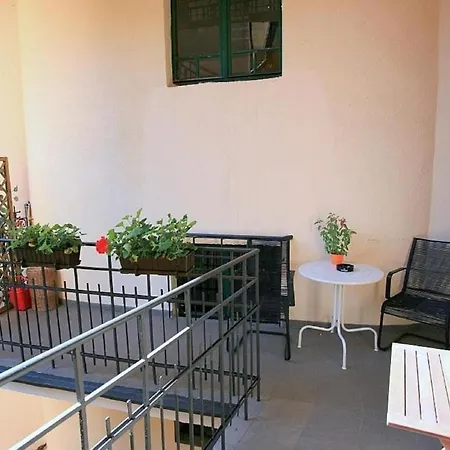 Apartament Stary Kleparz #4 דירה *